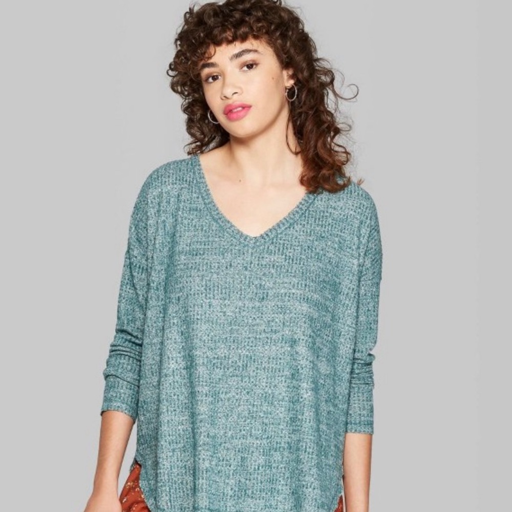 Wild Fable Long Sleeve V-Neck Cozy T-Shirt Sweater